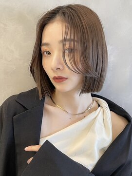 トルネード(TORNADO) 韓国風切りっぱなしボブ 髪質改善 小顔カット M0616