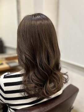 サプリ 国分寺店(Sapuri) ゆるふわセミロング