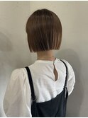 切りっぱなしミニボブ