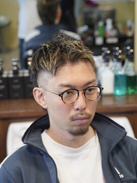 アパッシュ 東光店(Apache) メッシュカラー×マレットスタイル