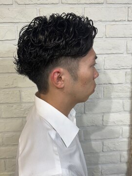 リコ 池袋東口店(Liko) 【Liko　池袋東口店】ツーブロック　スパイラルパーマ　刈り上げ