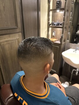 バレス 田町(BALES) フェザーアップ