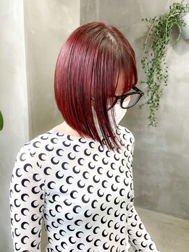 テトヘアー(teto hair) 赤レッドカラーピンクカラーボブ前下がり艶暖色カラー暖色系