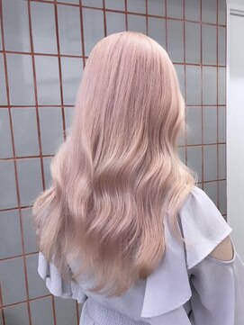 ペレ 渋谷(PELE) イメチェン/ホワイトブロンド/外ハネボブ/ワイドバング/渋谷