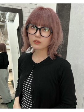 レガーレ(Legare) 顔周りレイヤー×ボブ×ピンクカラー