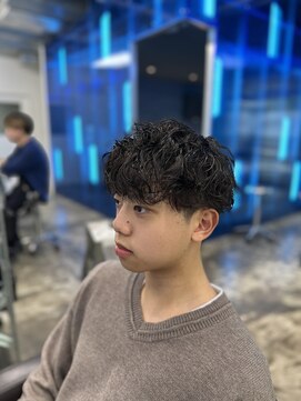 アンサー 千葉中央(UNSER prod by THE DAY) 波巻き+縦落ちパーマ