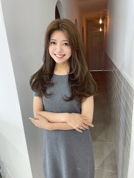 カシェ マエノヘタ(Cashe'e MAENOHETA) レイヤーカット//ワンカラー/ベージュカラー/ブリーチなしカラー