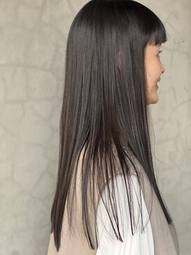 ジジ プラス デザイン(GIGI＋design) ロングかっと