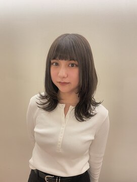 ファム 立町店(femme) ミディアムレイヤー×水素カラー