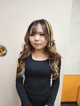 美容室イーナ(e na) バレイヤージュ風カラーエクステ