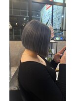 リリス(Lilith)&nbsp;ぷつっと切りっぱなしダークグレージュボブ