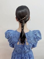 アンブレラ 中目黒(ANBRERA)&nbsp;金箔×タイトローポニーアレンジ