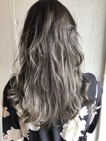 エイト 福岡天神店(EIGHT fukuoka)&nbsp;【EIGHT福岡】nabe_欧米風バレイヤージュペールSilver☆