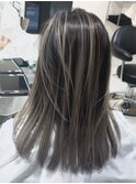 神戸 FLEEK  全方位型バレイヤージュ