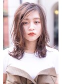 ACE イルミナ3Dミルクティーベージュ×かきあげミディアム