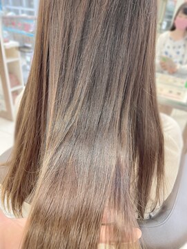 アッシュ 高円寺店(Ash) ロングヘアはキラ水で艶髪に！★★