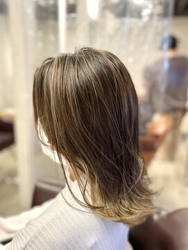 アンプリュス リアン(1+ Unplus lien) バレイヤージュグラデーションカラーミディアム/亀戸