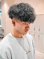 ルースト 渋谷店(ROOST)&nbsp;スペインカール/ツイストスパイラル/スキンフェード