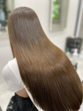 【大人の美髪】髪質改善×艶カラーが好評◎徹底的なカウンセリングで思い描いているヘアスタイルを実現。