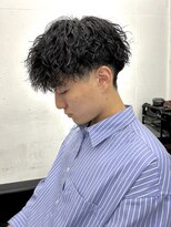 アーリー(Ali'i)&nbsp;ツイストスパイラルパーマ2wayアップバング束感ショート刈り上げ