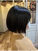 黒髪ボブ