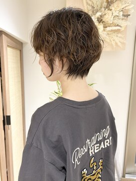 クーナバイトマト 横浜(Cuna by TOMTO) 【YUYA】大人ショート_ショートボブ_ショートパーマ