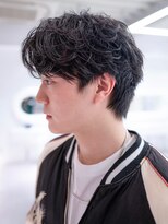 ハバナ 新宿(HAVANA)&nbsp;ソフトツーブロック/刈り上げ/センターパート/ツイスト/ビジネス