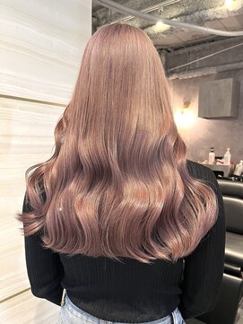 エルバイラビス 大宮(elu by lovis) 《高橋亜美》Wブリーチオンカラー/ペールカラー/大宮/埼玉