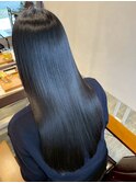 大人可愛い透明感立体感黒髪暗髪エアストレート