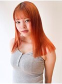 オレンジ ハイトーン 切りっぱなし ストレートヘア 20代