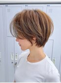 くびれヘア/ハイライトカラー/夏ショート/30代/40代/50代