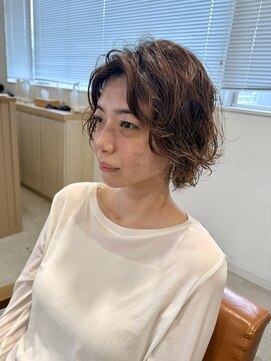 ジジ 宇都宮(Gigi) 暗めカラー/デザインパーマ/外人風パーマ/宇都宮/鶴田