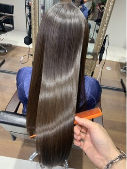 アモル 高田馬場店(Amor)の写真/自分史上最高の美髪へ！髪本来のツヤを取り戻し、触れたくなるようなヘアスタイルを実現します☆