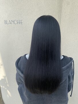 ブランシェ ヘアデザイン(BLANCHE hair design) ロング×ストレート