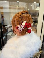 ルナ 大船店(LUNA)&nbsp;成人式ヘア【ふわふわ×サイドおだんご】