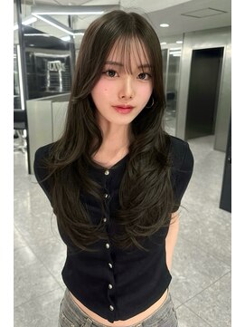 ランズ(LANDS) 前髪あり レイヤーカット 【韓国ヘア 大阪 梅田】