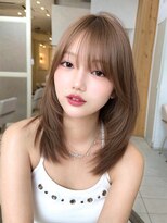 アフロートリノ(AFLOAT Leino)&nbsp;レイヤーカット　韓国前髪　韓国ヘア　顔周り　2wayバング