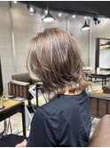 ハイライト　グレージュ　デザインカラー