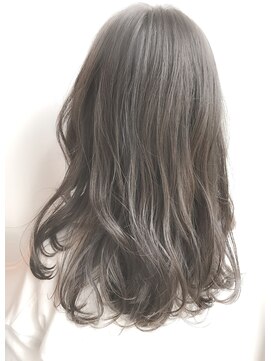 ケアシンサイバシ(CARE shinsaibashi) モカグレージュ