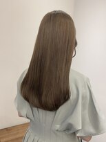 リリアーナ(LILIANA)&nbsp;イルミナカラー　つや髪ロング　ミルクティーカラー♪