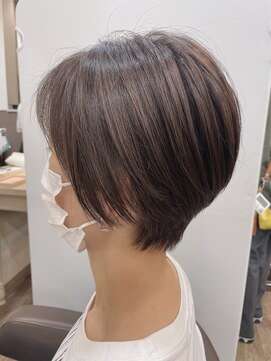 アルターリール(aL ter Rire) 【Rire尚平】襟足スッキリ くびれショート×イルミナカラー★