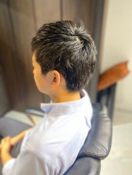 バーバーバー 四谷(BARBER-BAR) 大人のショートスタイル