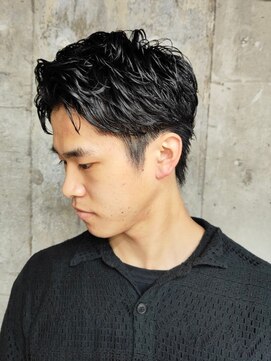 アルフレッド 平針店(alfRed) ニュアンスパーマビジネスパーマツーブロック束感スーツ黒髪短髪