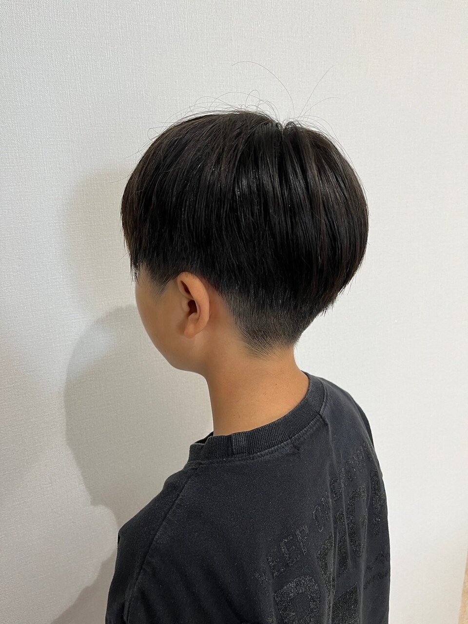刈り上げマッシュショート：L186750500｜フェアリーテール 高坂