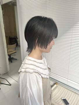 サティ(sati) 【sati 子安】ショートウルフ