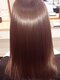 ヘアアンドアロマ シルフ(Hair&Aroma Sylph)の写真/“髪の内側から潤いを与え、芯から輝く美髪へ”。髪に潤いを閉じ込め、なめらかな質感に。