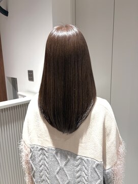 シーインフィニート 銀座店(C∞) オリーブベージュ/髪質改善トリートメント【銀座/築地/新富町】