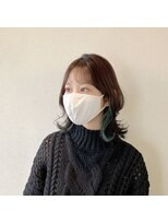 スミール(Smil) 外ハネ×インナーカラー