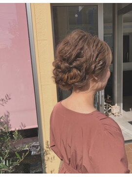 ハブ ヘアー(HUB hair) ふわふわアレンジ