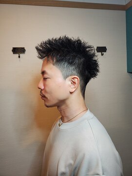 シュプール(SPUL) スパイキーショート×ツイストピンパーマ